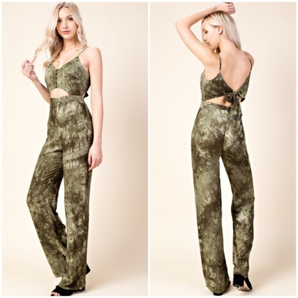 🆕Olive tie dye jumpsuit.